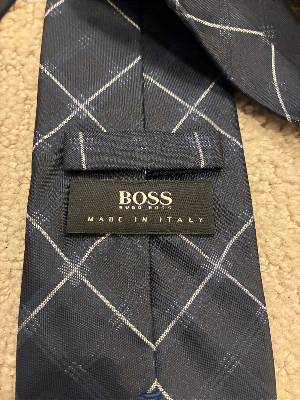 Hugo Boss Navy Plaid Tie with Light Windowpane Lines 👵MT - Picture 2 of 3